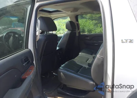 2007 Chevrolet Avalanche K1500 from USA, damaged, VIN 3GNFK12357G312457